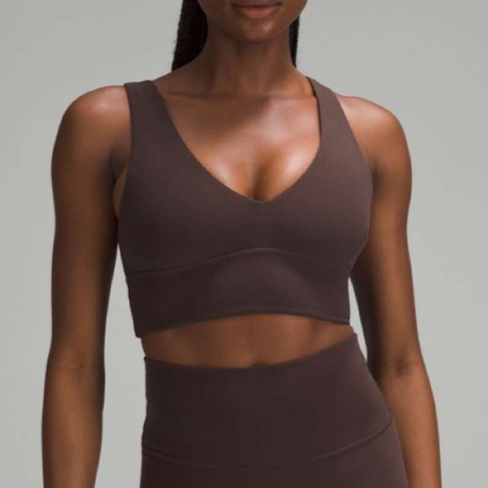 Lululemon Align V-Neck Bra *Light Support, C/D Cup
Espresso EUC SZ 8